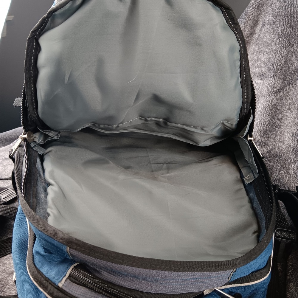 High Sierra Backpack Blue Gray School Travel Hiking Book Bag - Picture 10 of 16